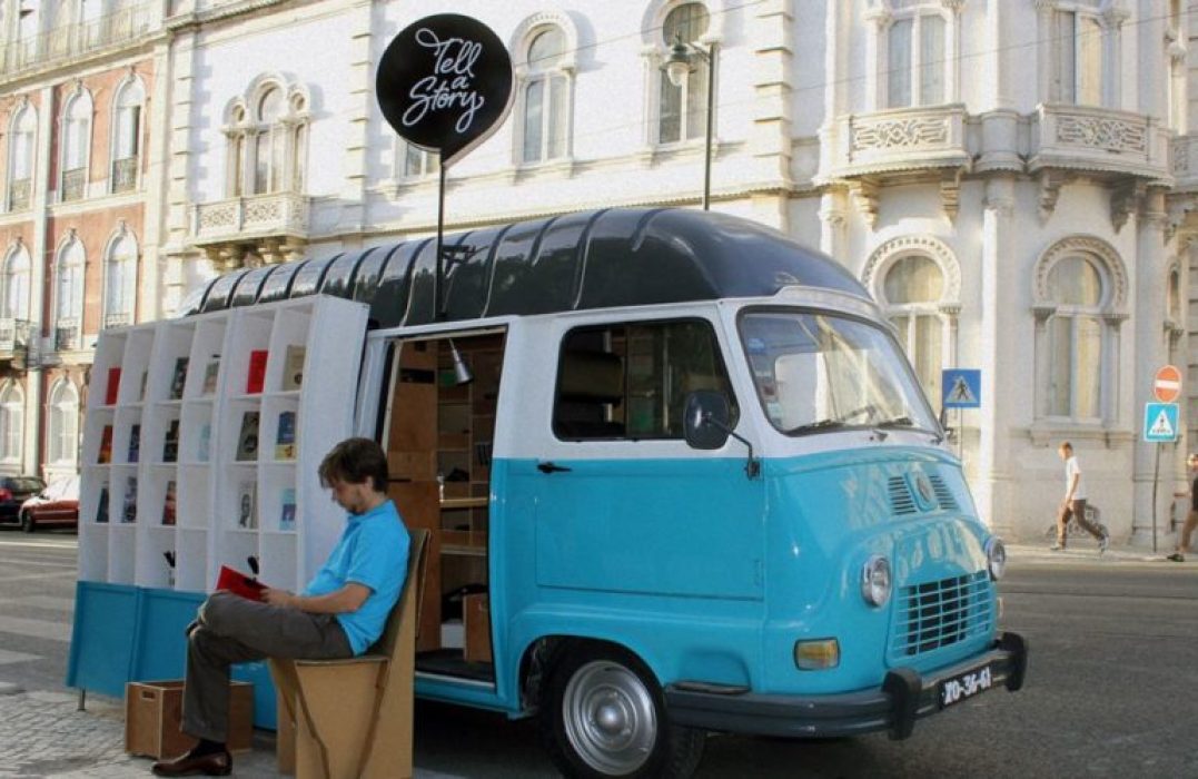 bookshop-van-Tell-a-story-Lisbon-768x499